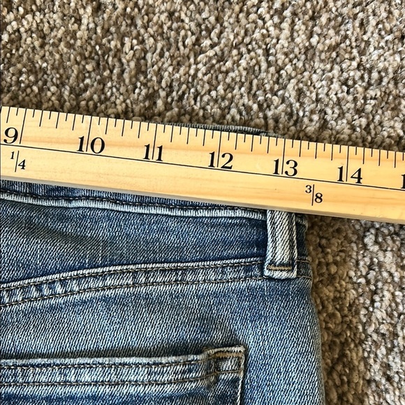 Ralph Lauren Blue Cropped Jeans with Embellished Hem - Picture 9 of 9